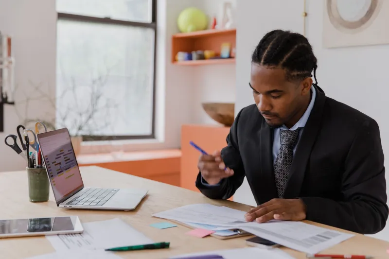 Booked but Not Banked: How the Gap Between Reported Sales and Collected Cash Is Quietly Undermining Your Business